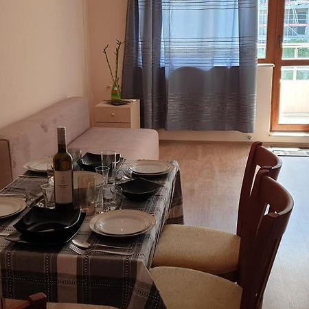Family Holiday Apartments Breez 1 Варна Экстерьер фото
