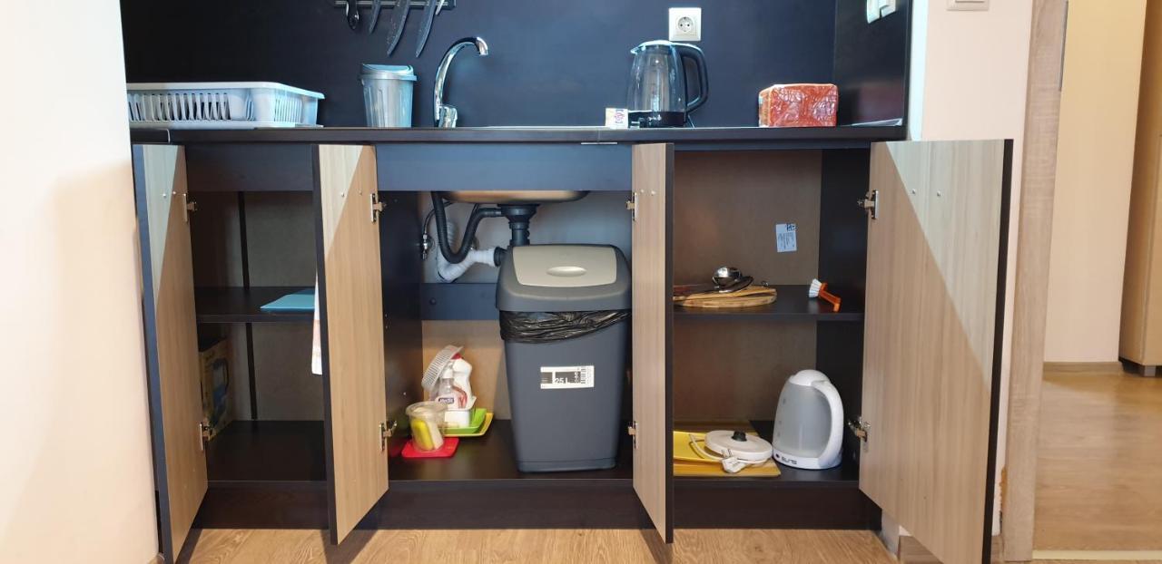 Family Holiday Apartments Breez 1 Варна Экстерьер фото
