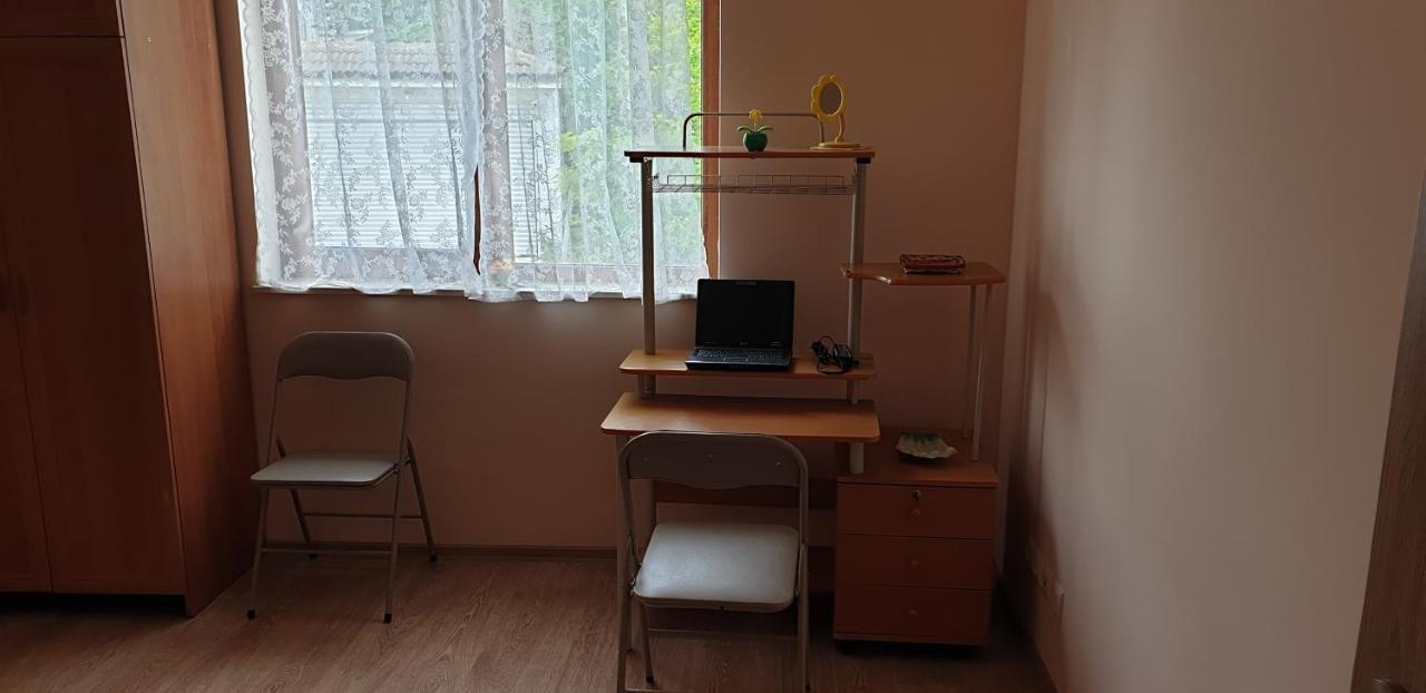 Family Holiday Apartments Breez 1 Варна Экстерьер фото