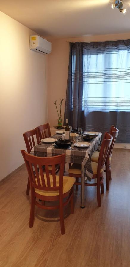 Family Holiday Apartments Breez 1 Варна Экстерьер фото